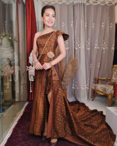 มาดามเปิ้ล แจกวาร์ป