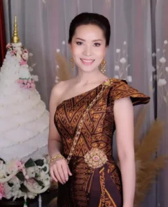 มาดามเปิ้ล นางแบบ