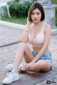 ฟ้า-ชัชชญา สาวสวย