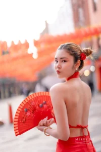 น้องหงส์มี่ สาวสวย