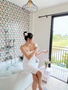 น้องแพรพลอย เซ็กซี่