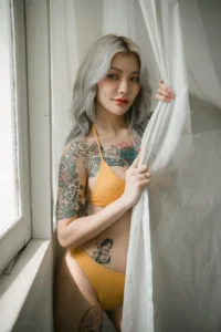 น้ำ ธิดา สาวสวย
